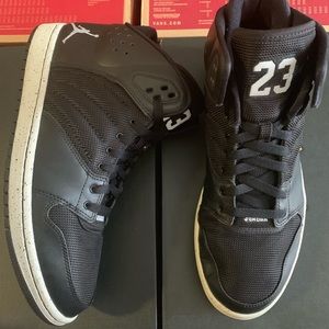 JORDAN 1 FLIGHT  4 PREMIUM